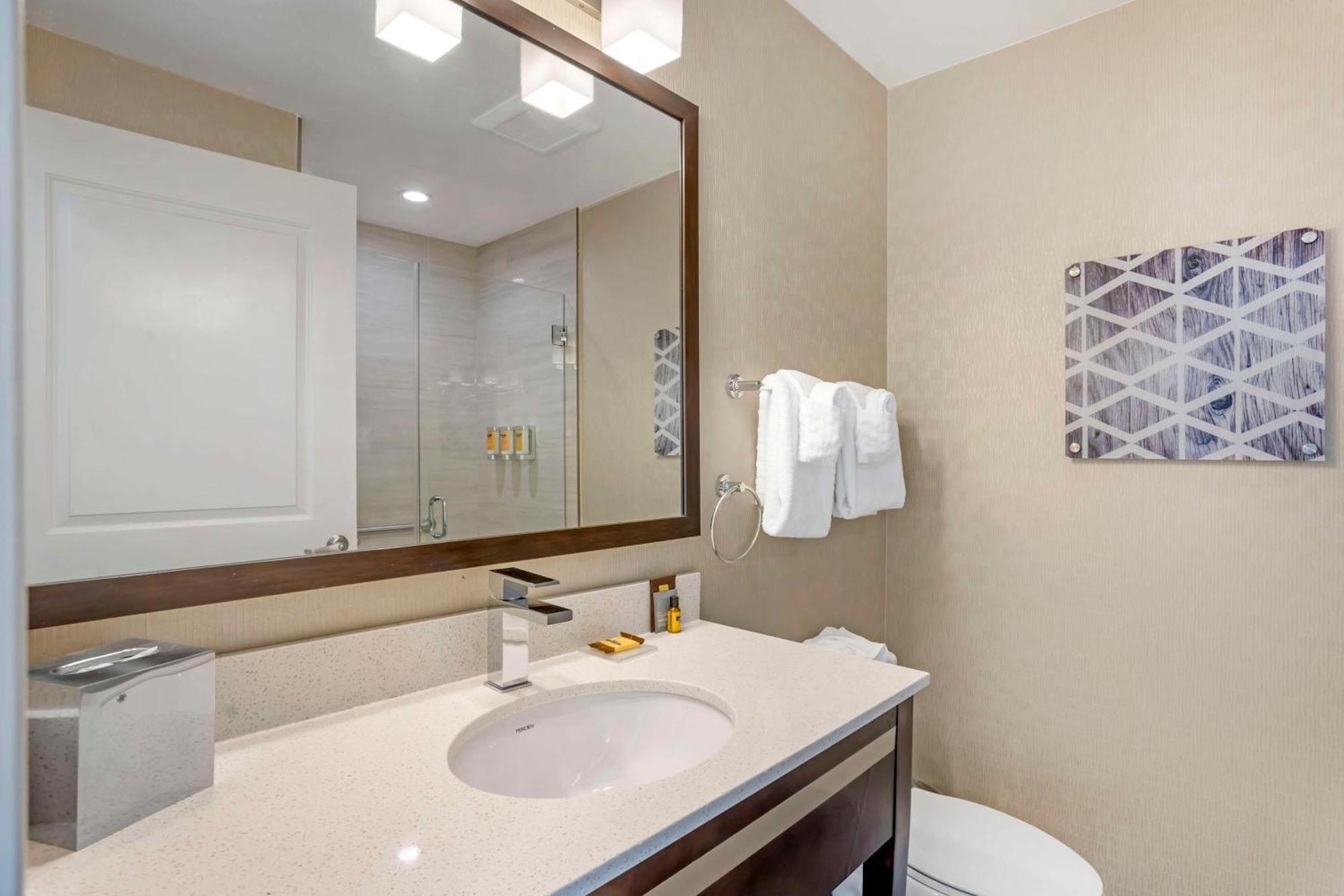 Best Western Plus Philadelphia-Pennsauken Hotel Cherry Hills Village Exterior foto