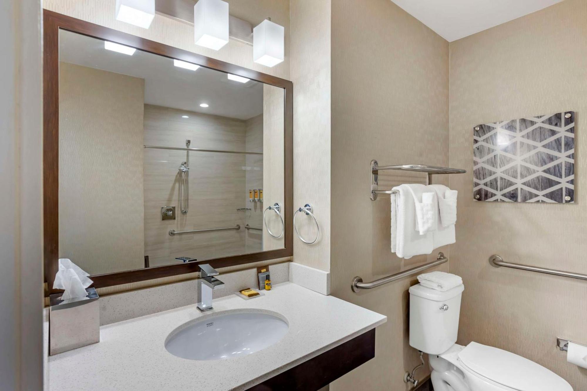 Best Western Plus Philadelphia-Pennsauken Hotel Cherry Hills Village Exterior foto